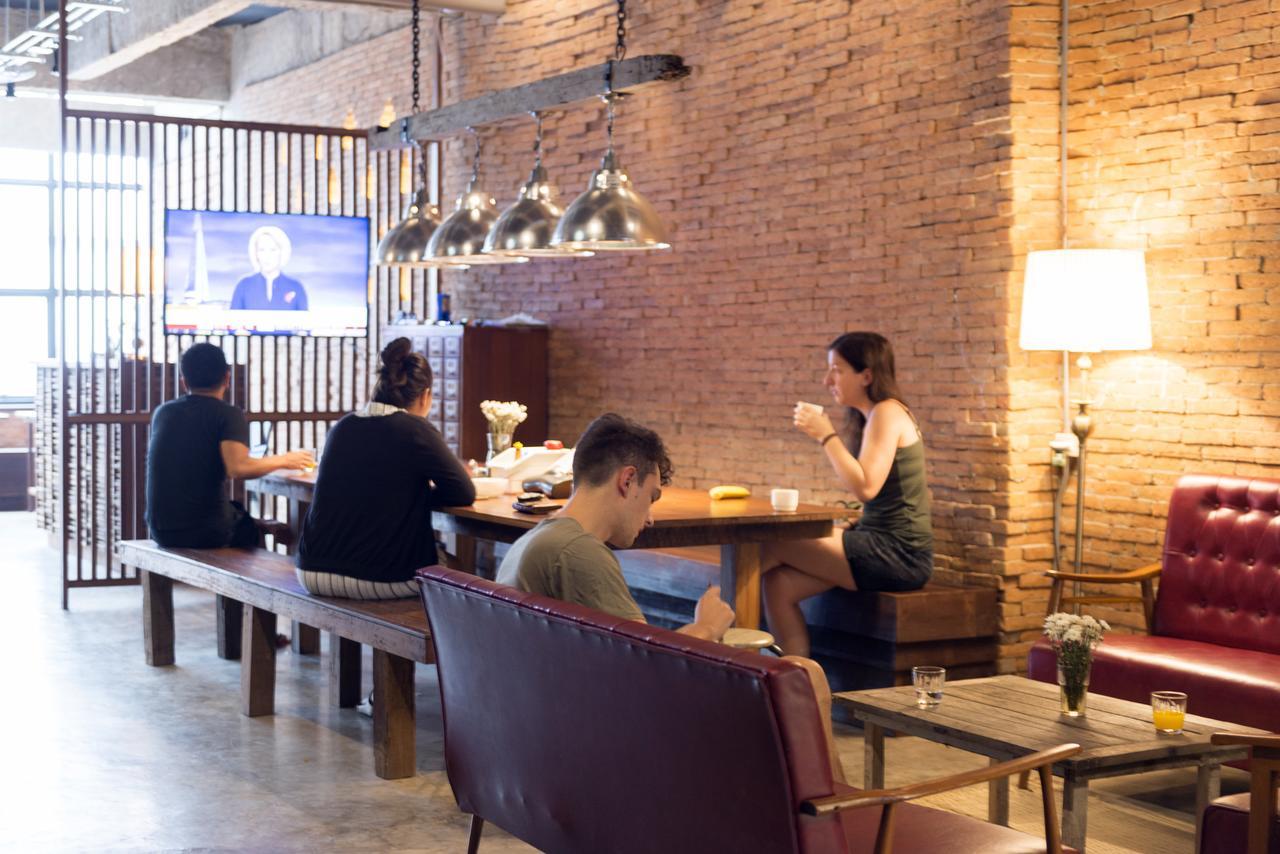 Suneta Hostel Chiangmai Chiang Mai Luaran gambar