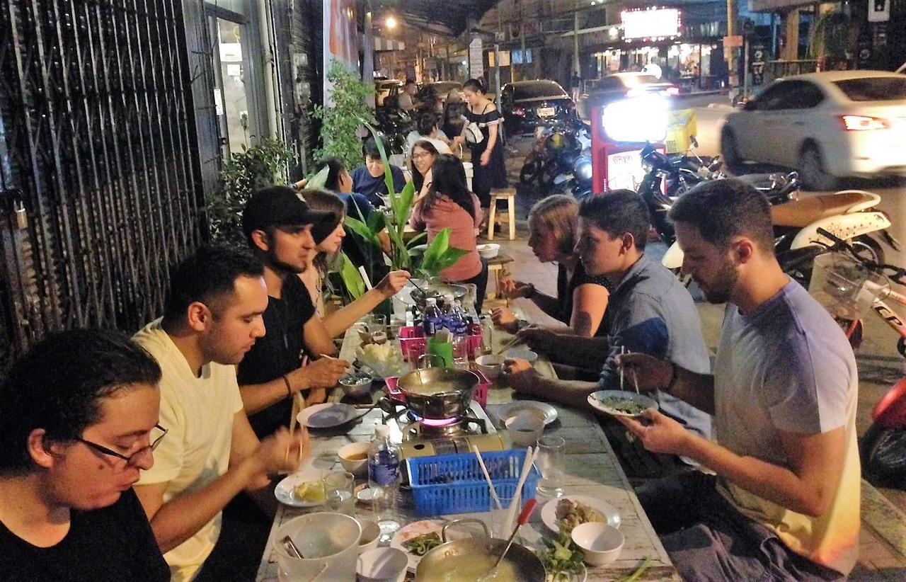 Suneta Hostel Chiangmai Chiang Mai Luaran gambar